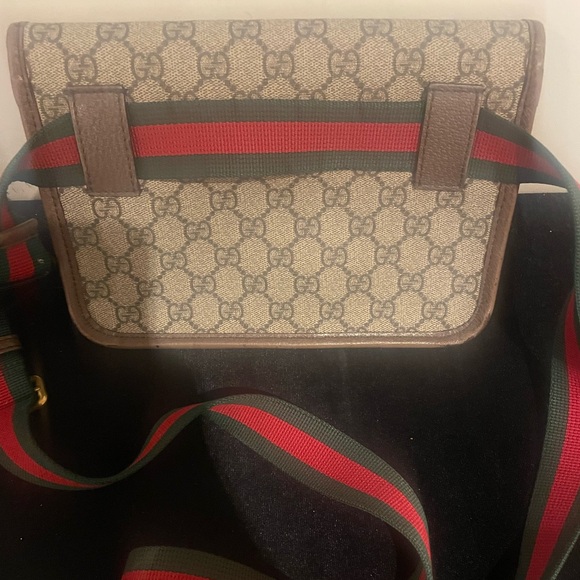 Gucci shoulder bag, used - Picture 2 of 2
